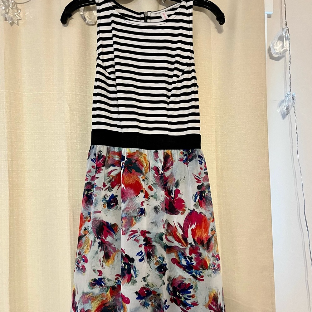 Xhilaration dress